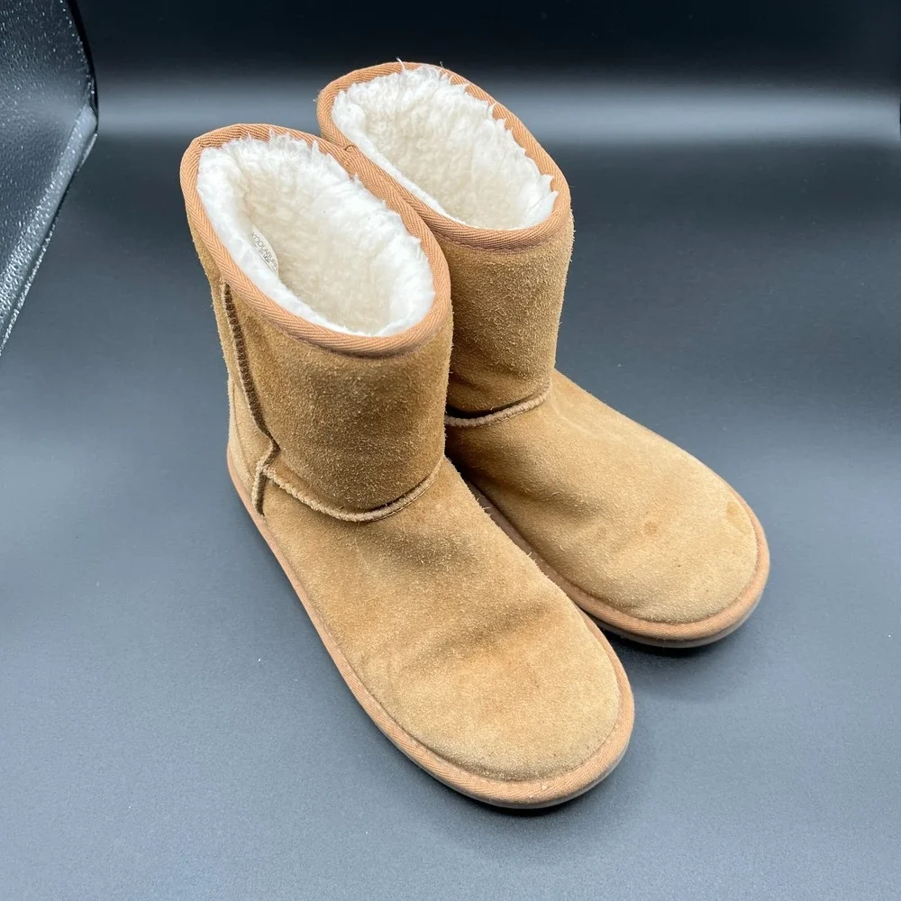 Koolaburra by UGG Victoria Short Boots Kids 3 Brown Suede Faux Fur Lined 1019374
